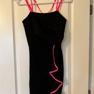Venus Women’s Elegant Black Dress with Pink Accents XS